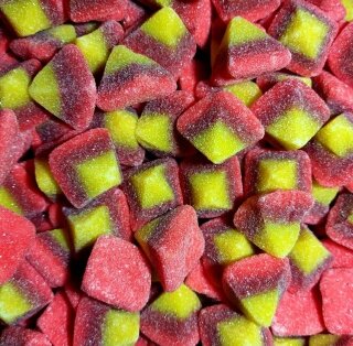 Pyramides